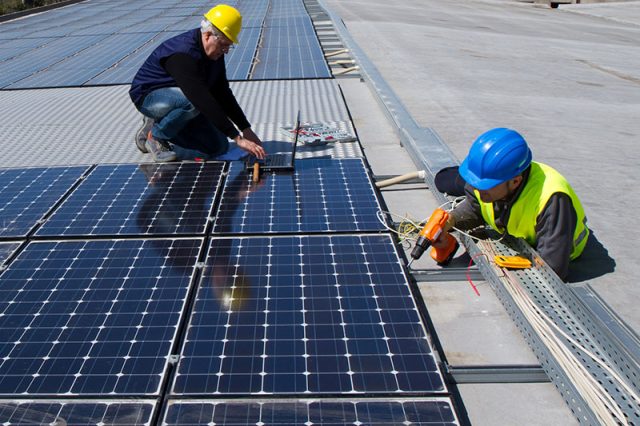 Lắp đặt điện mặt trời cần có giấy cấp phép của nhà nước
